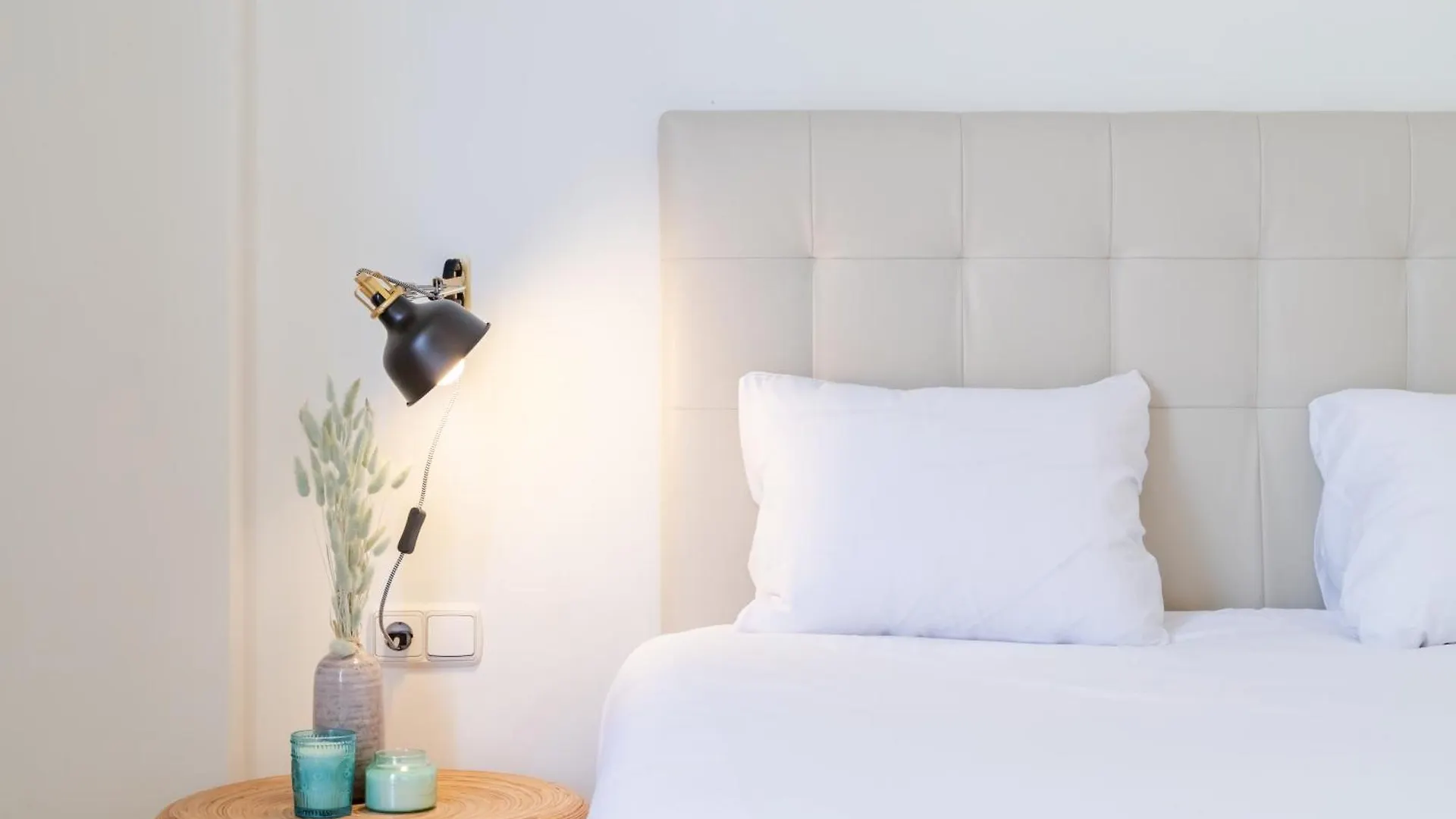 Апартаменты Stylish 2Bd Apt In The Centre 10 Minutes Away From The Beach Торремолинос