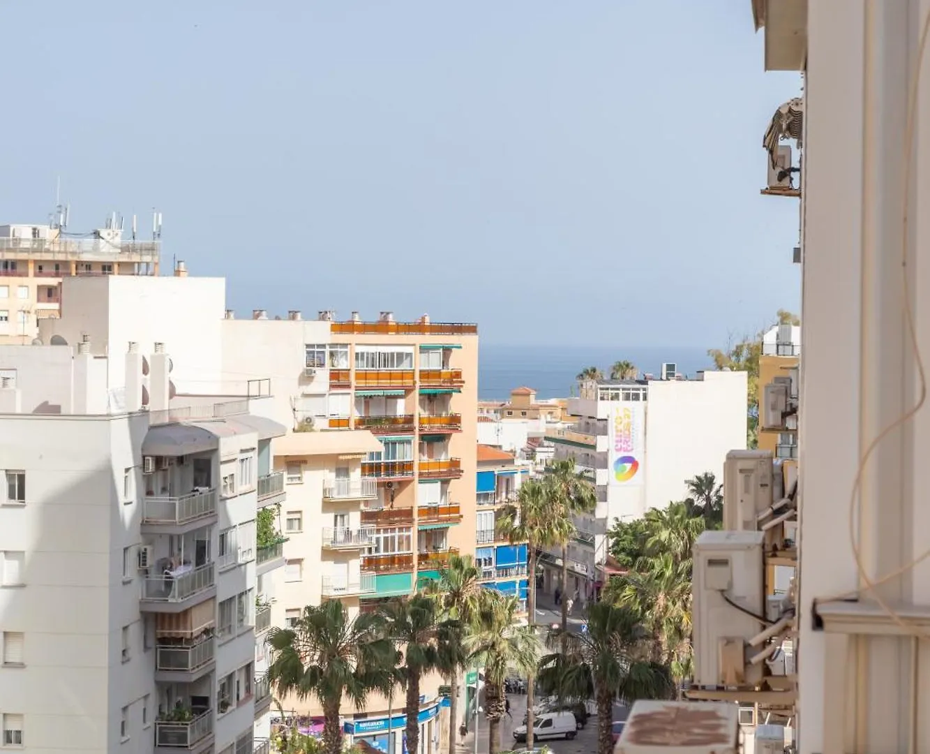 Stylish 2Bd Apt In The Centre 10 Minutes Away From The Beach Торремолинос